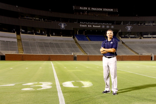 Georgia Southern University Students Team Up With Head Football Coach Jeff Monken to Fight Diabetes