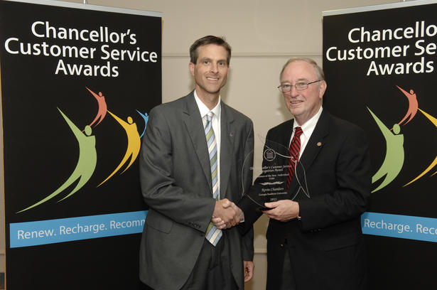Georgia Southern University Staff Member Kevin Chambers Awarded for Outstanding Customer Service