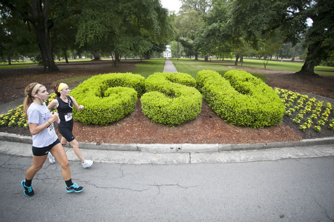 Registration for the Georgia Southern ROTC Crawl, Walk or Run