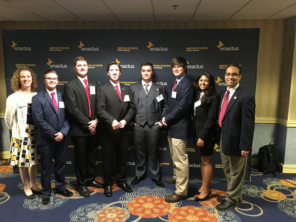 Georgia Southern Enactus Earns 2016 Regional Champion Title