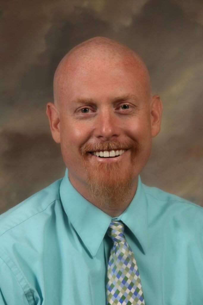 Faculty member receives Brick Award