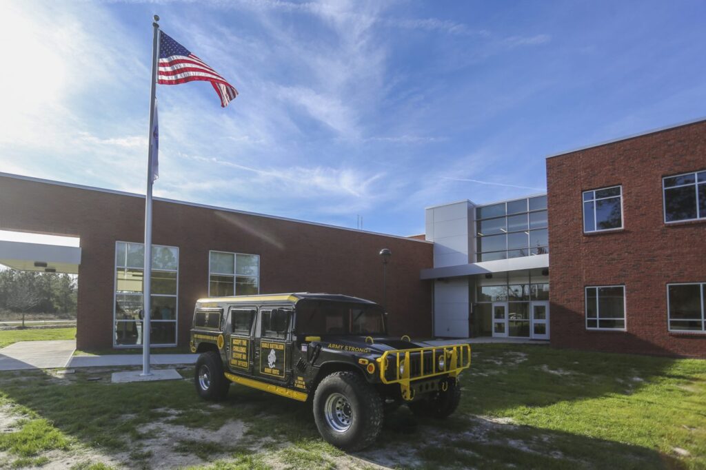 Georgia Southern University hosts ribbon cutting ceremony for new Military Science building