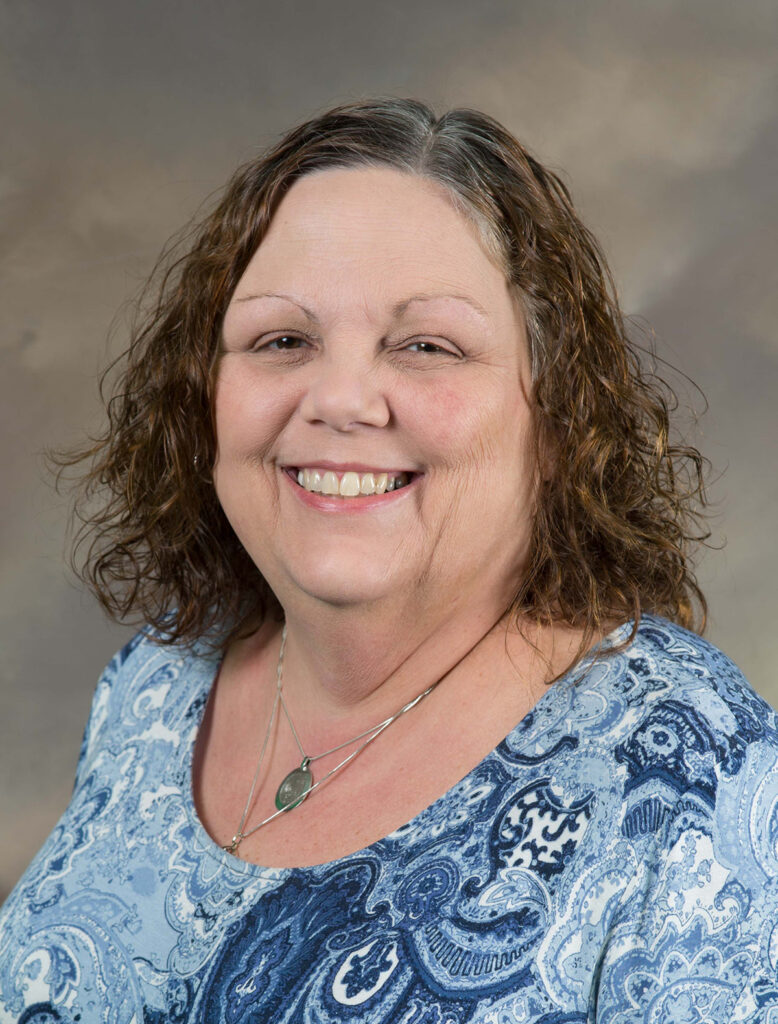 Karen Phipps named Deen Day Service to Mankind Award recipient