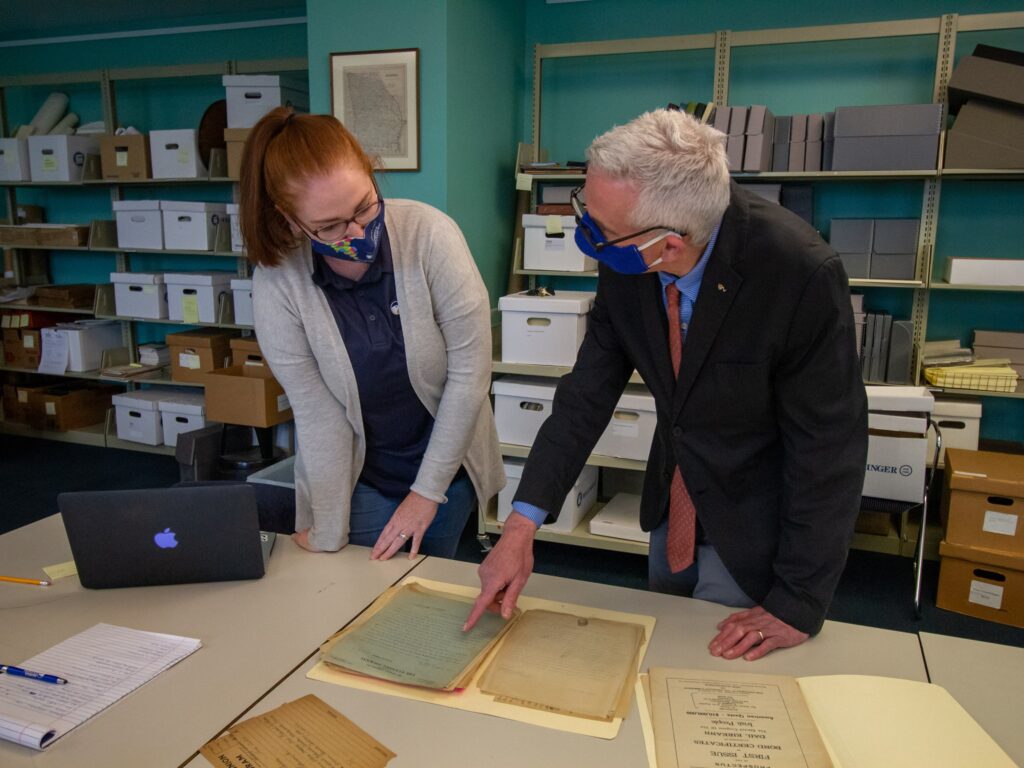 Gift to Georgia Southern’s Center for Irish Research and Teaching provides insight into southern Georgia, Ireland connections