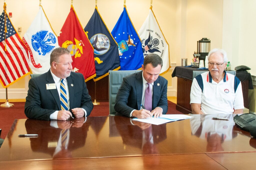 New scholarship fund supports military spouses at Georgia Southern