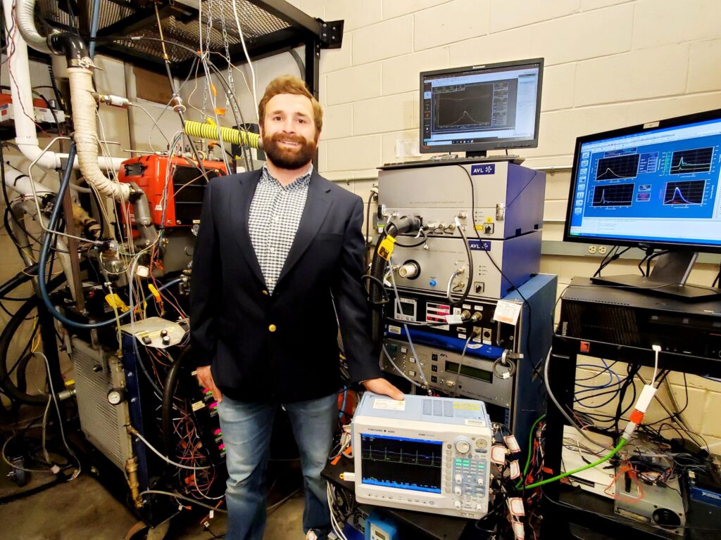 Mechanical engineering graduate finds key to success — teamwork