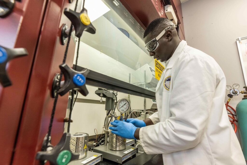 Georgia Southern University launches cutting-edge Center for Advanced Materials Science