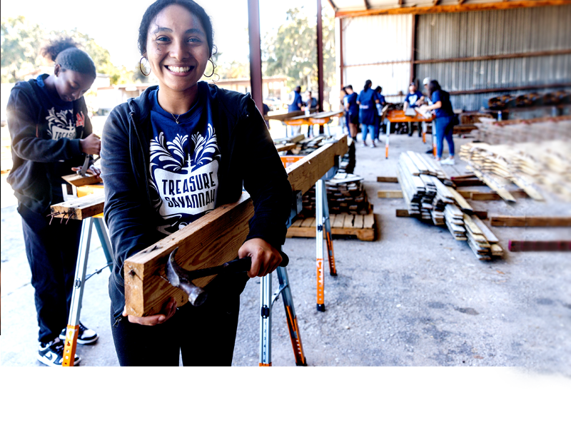 Georgia Southern students helping out the community.