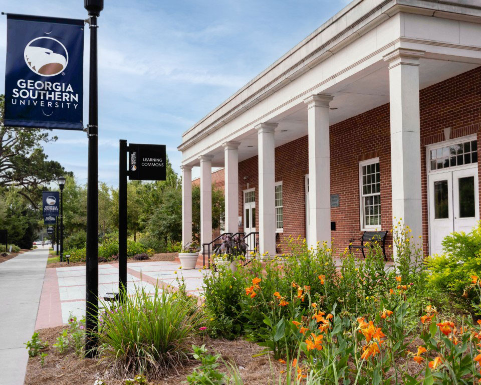Georgia Southern Learning Commons building.