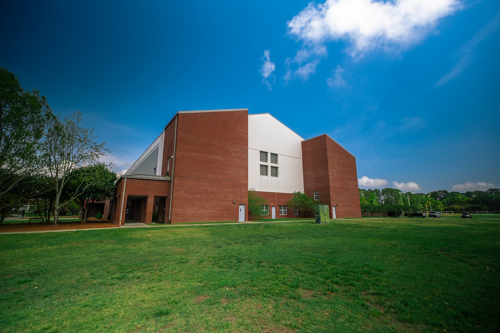 An image of the campus recreation and intramural CRI building at Georgia Southern.