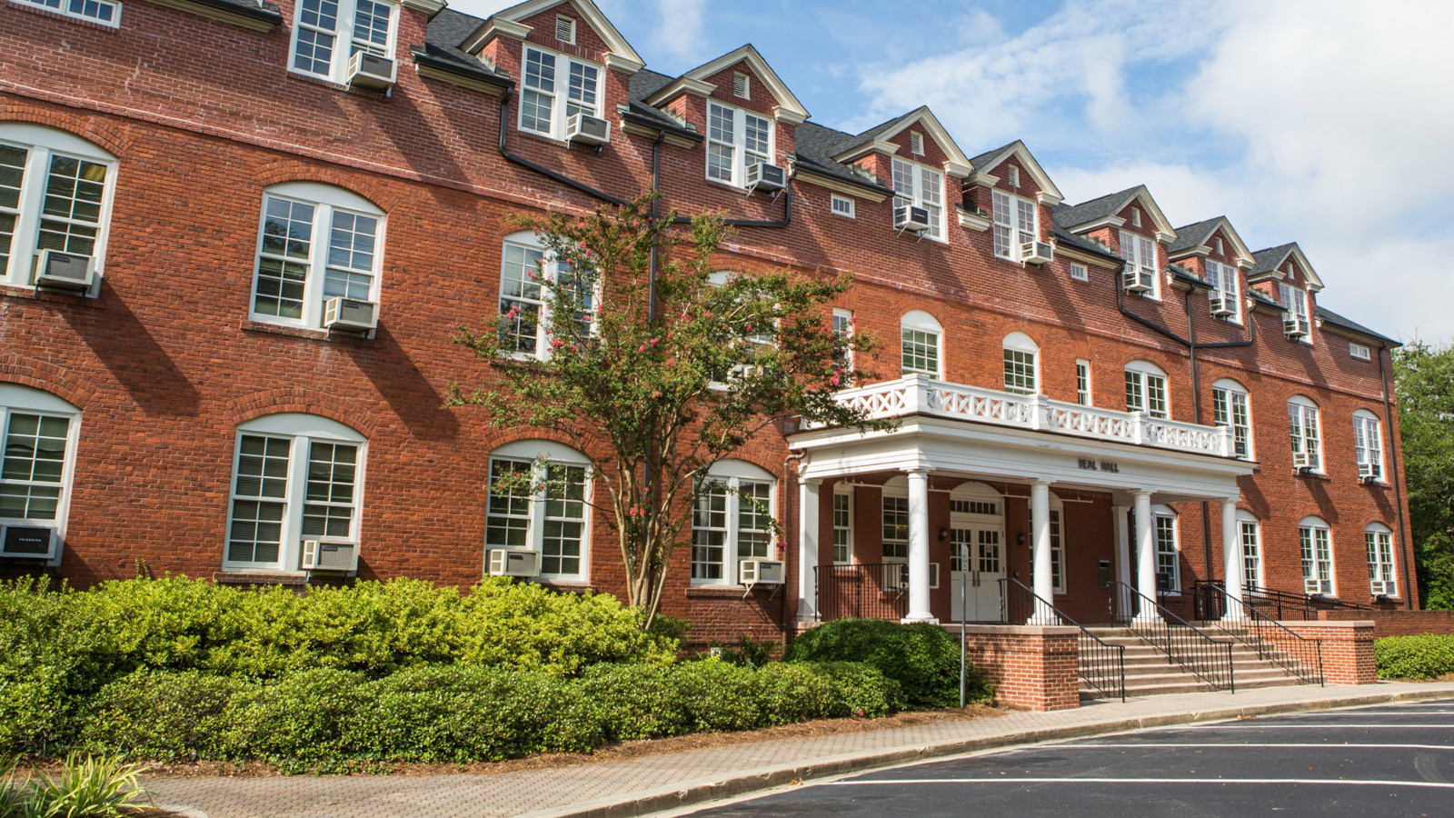The front of Deal Hall on the Statesboro Campus.