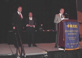 4-9 Professor named outstanding engineering educator