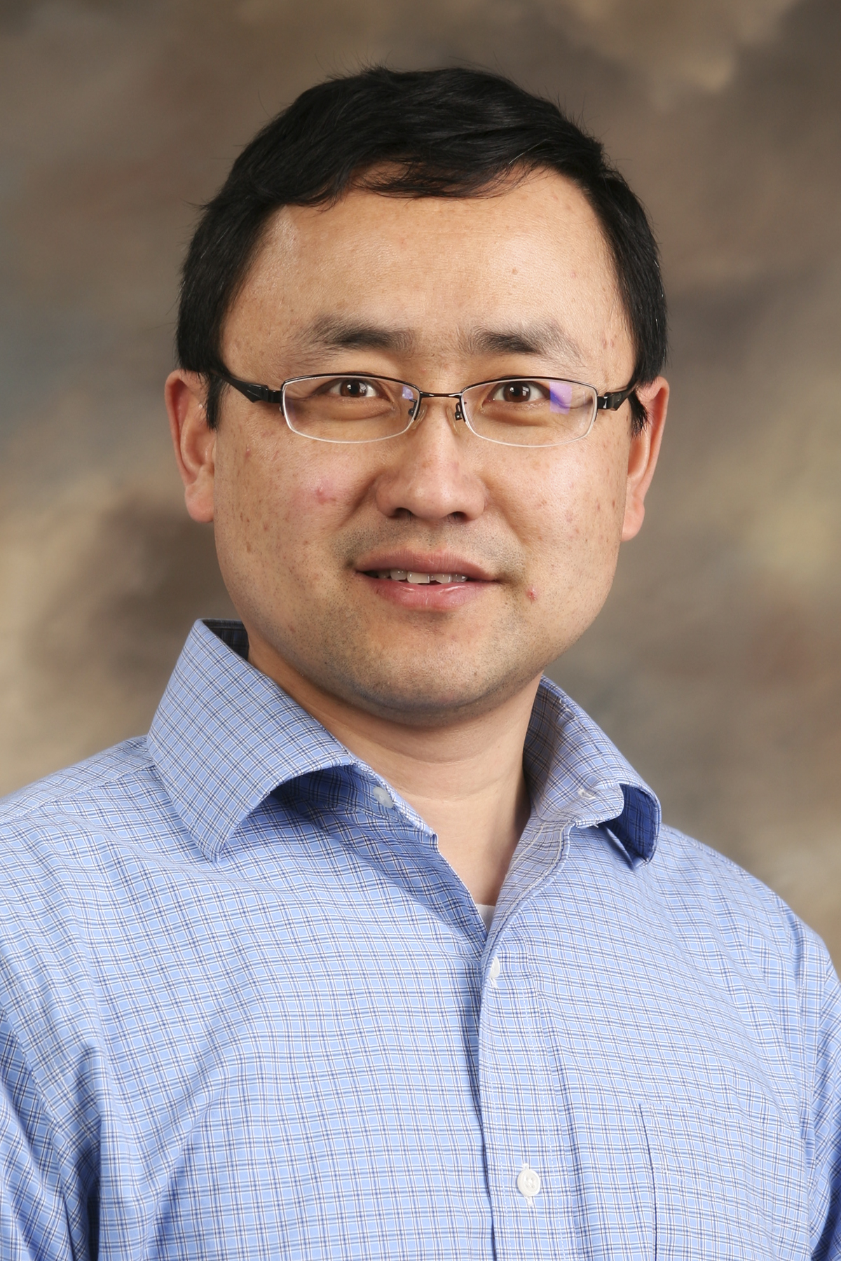 Portrait of Dr. Ji Wu