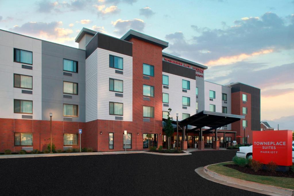 Hotel options for One Health Symposium